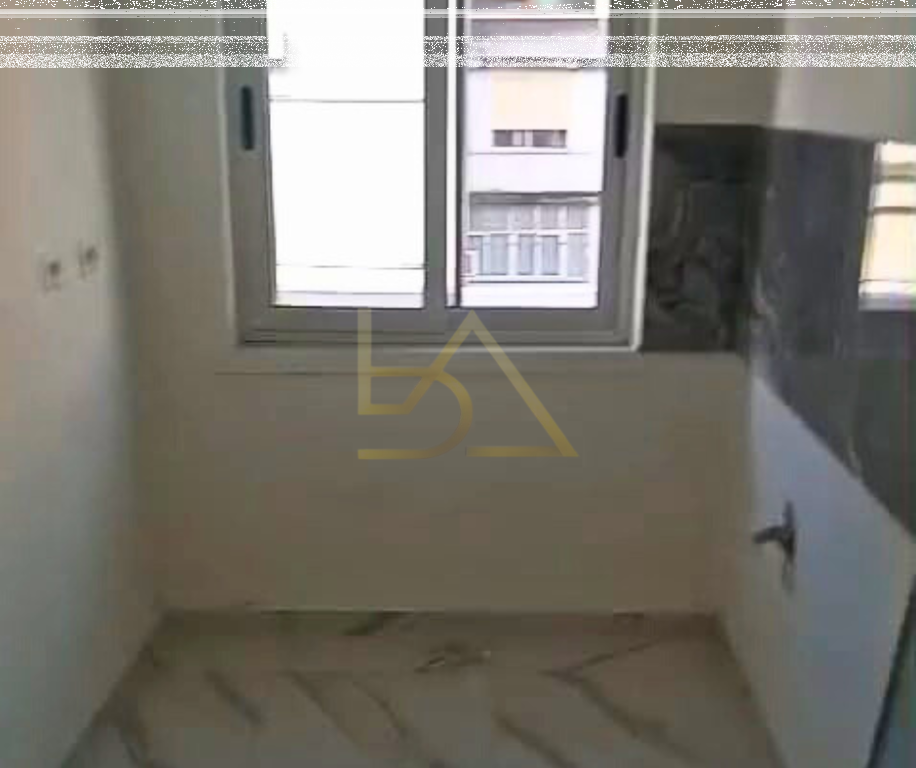 Shitet Apartament  – Durrës