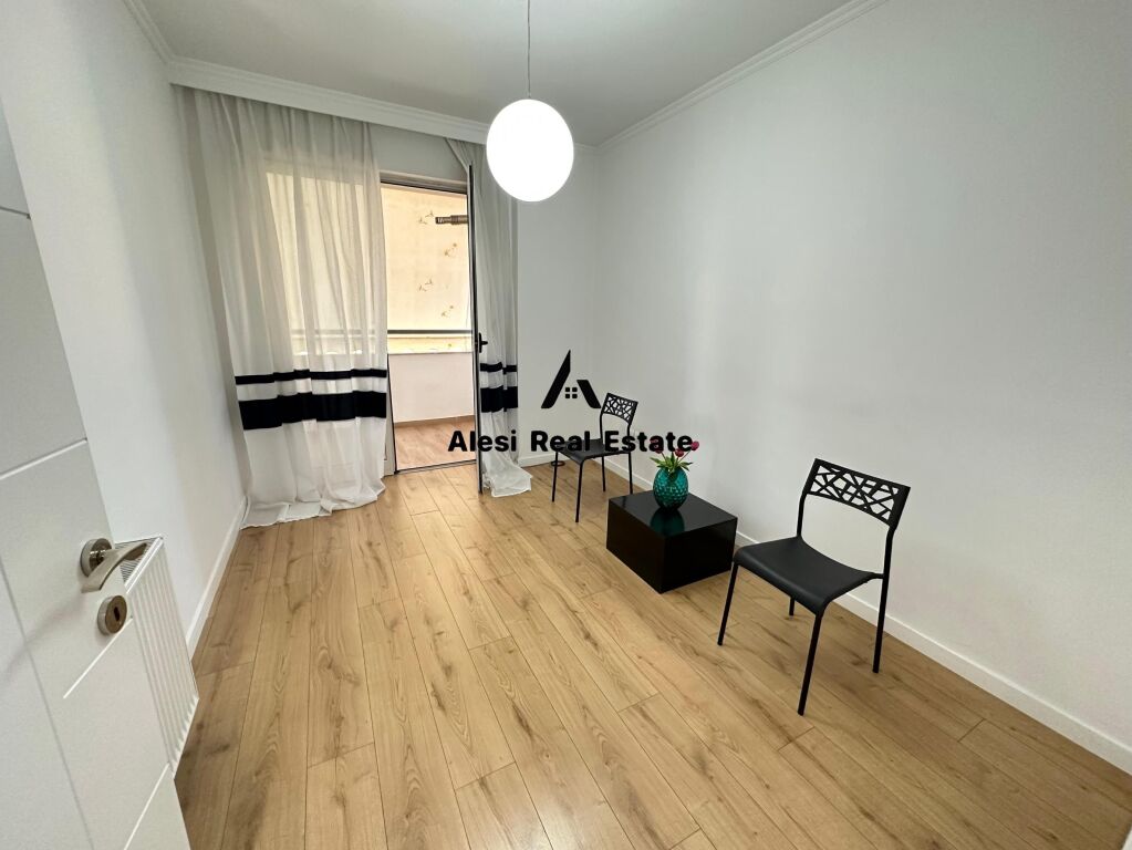 🏡 Appartamento 2+1 in affitto 📍 Indirizzo: Rruga e Kosovarëve💶 Prezzo: 900 € / mese