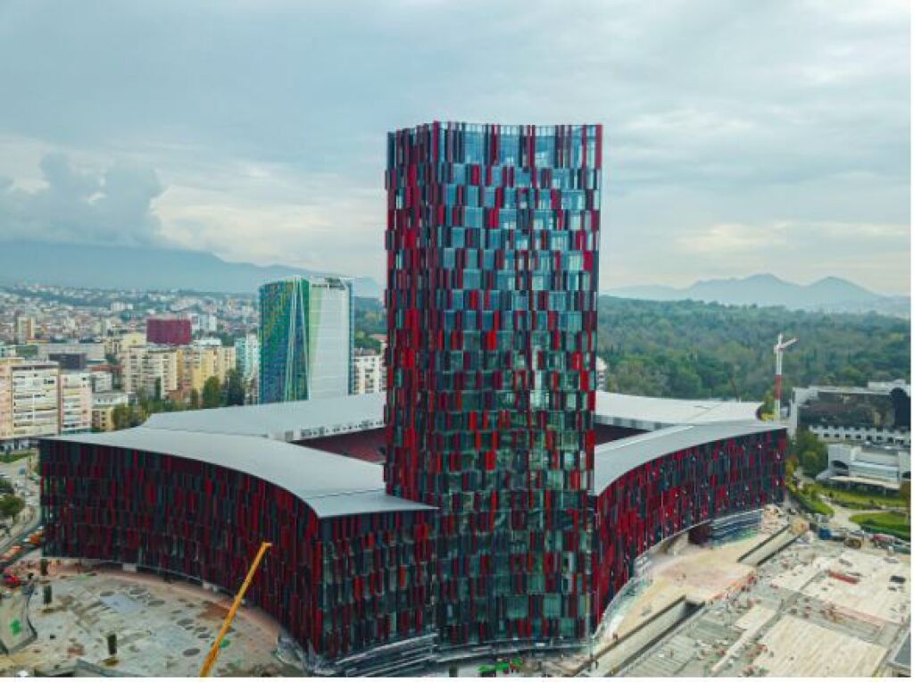 Affittasi Appartamento 2+1+2 presso lo Stadio Air Albania in Via Elbasan