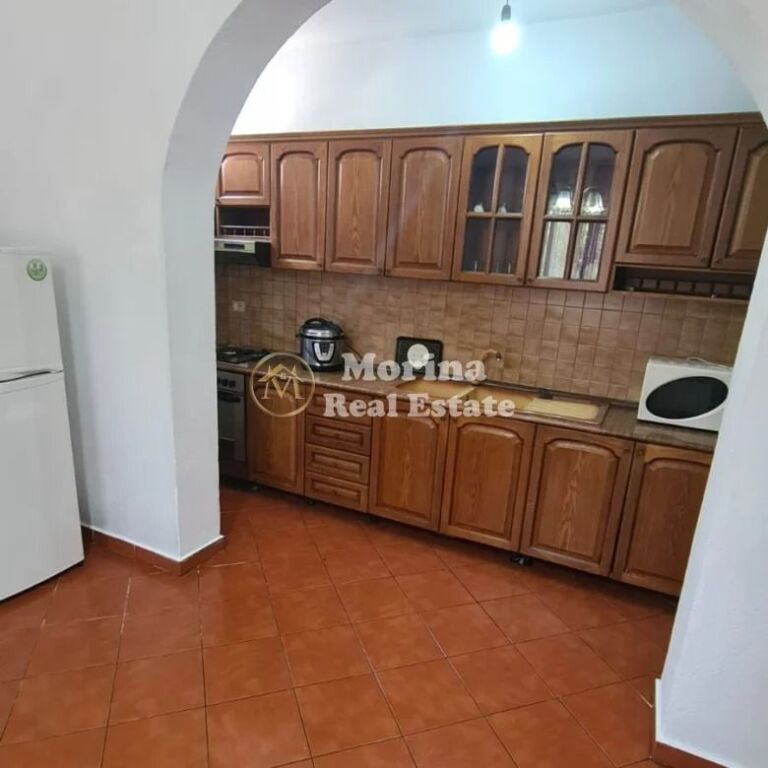 Rent | Private house 2 + 1 | Jordan Misja Street | 350 €/month