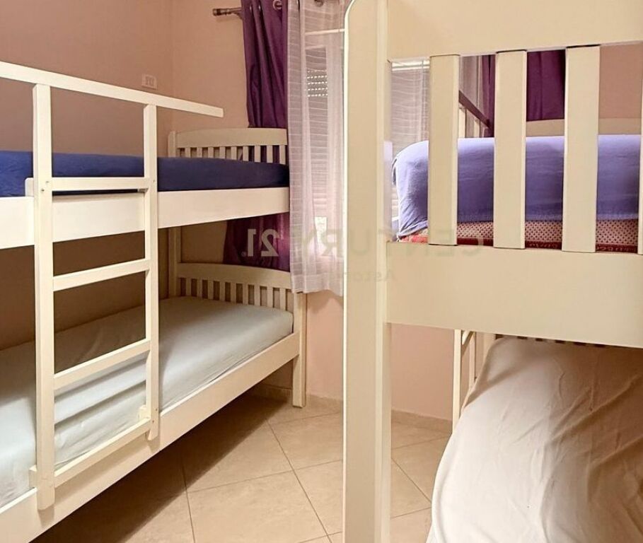 Jepet me qera 2+1+2 ne Astir