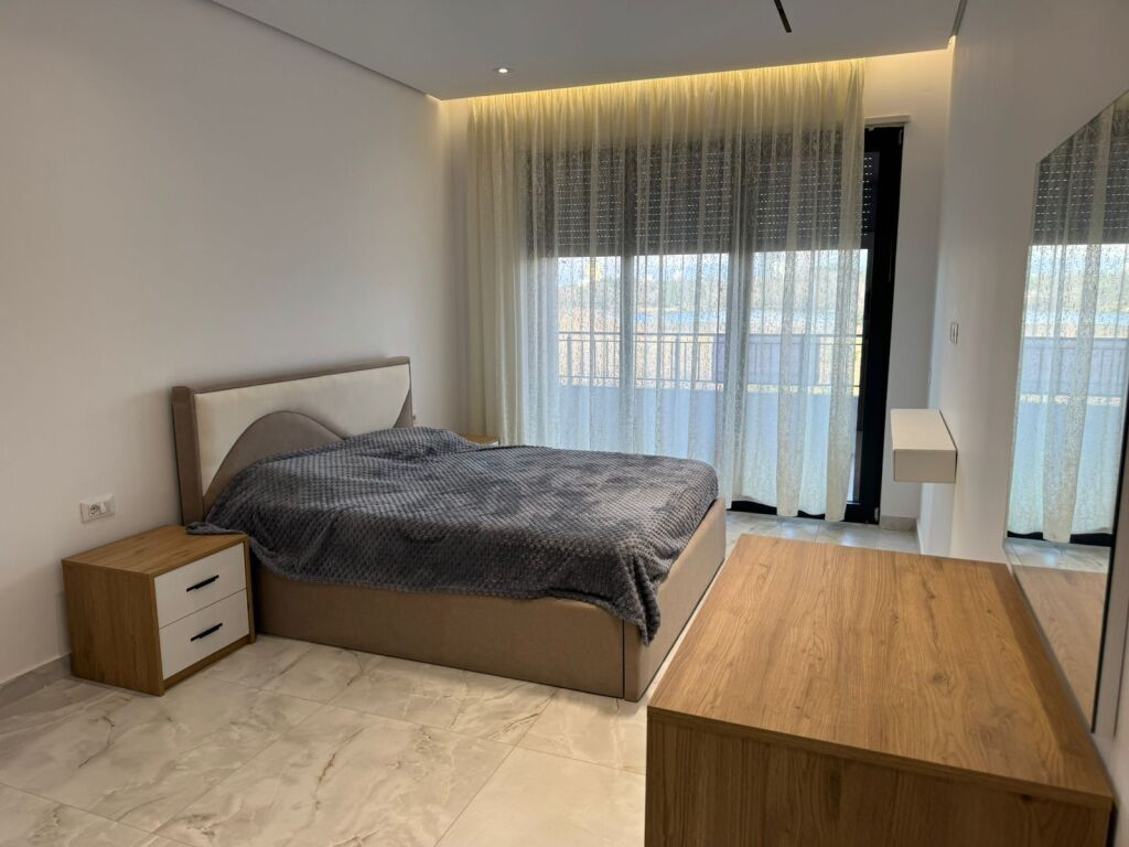 Apartment 1+1, in Petville dry lake, 900 euros with parking