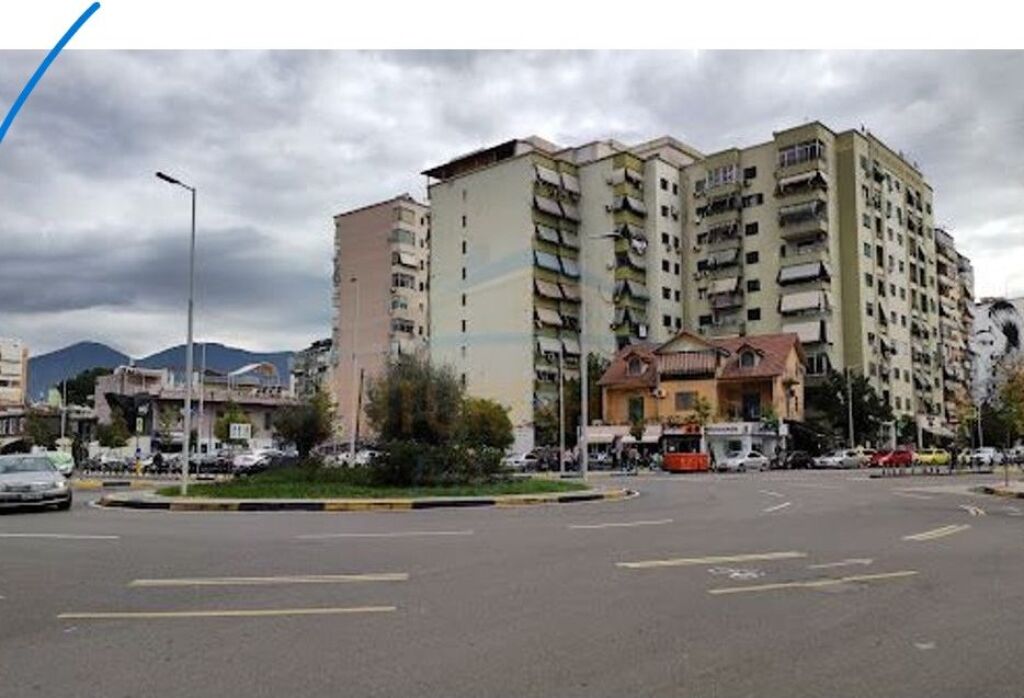 Rent, Business Premises, Paris Commune, Tirana.