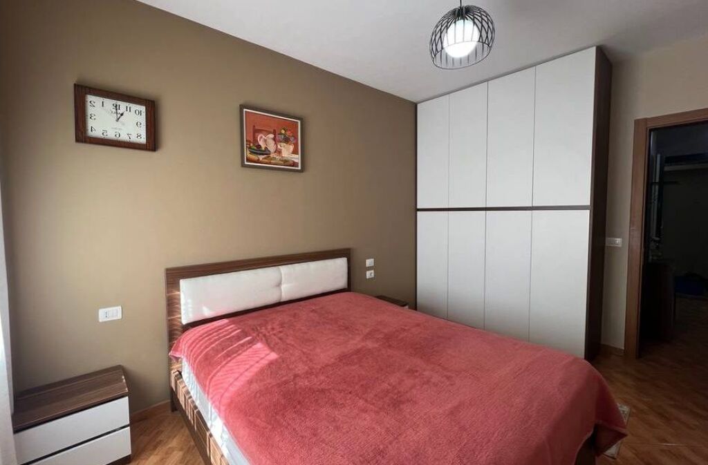 Affittasi 1+1 a Golden Park 3