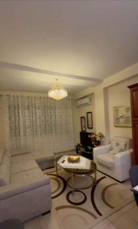 Appartamento in affitto a Bllok 1+1