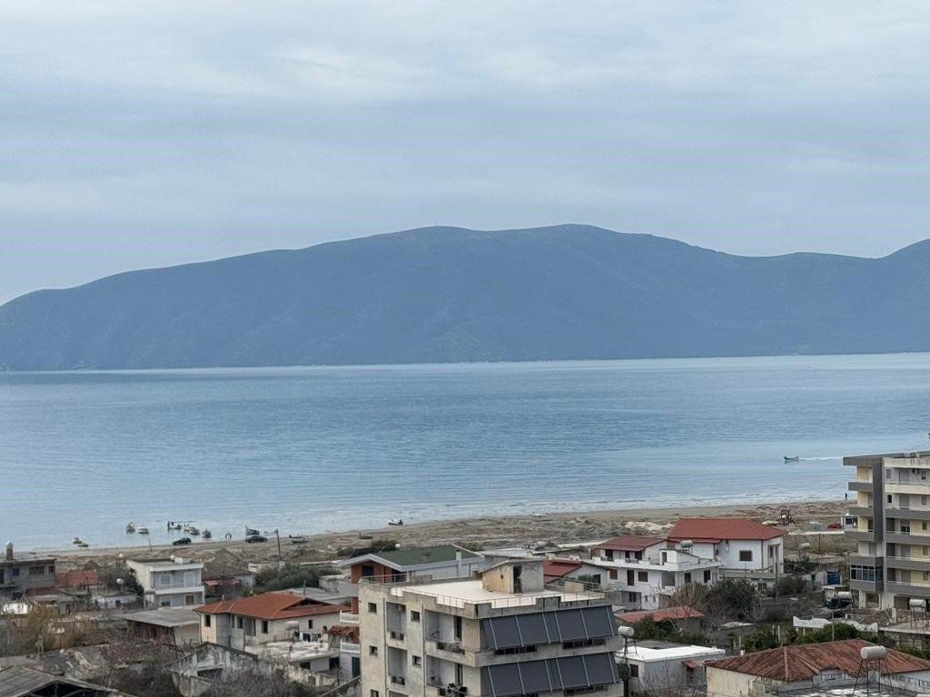 SHITET APARTAMENT 2+1 NE RRUGEN TRANSBALLKANIKE VLORE
