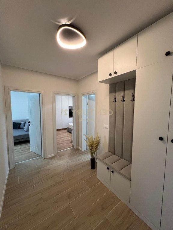 Jepet me qera 2+1 stadium dinamo