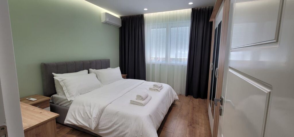 2+1,luxury furnished at mondiali, 21 December, price 800 euro, and for airbnb