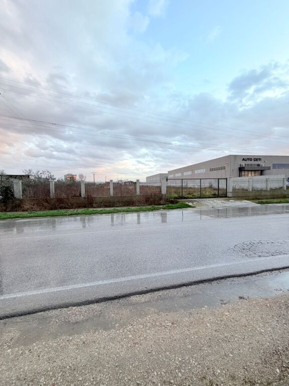 JEPET ME QERA TOKË XHAFZOTAJ