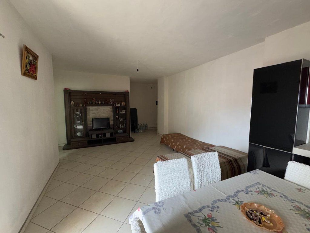 SHITET APARTAMENT 2+1 NE RRUGEN TRANSBALLKANIKE VLORE