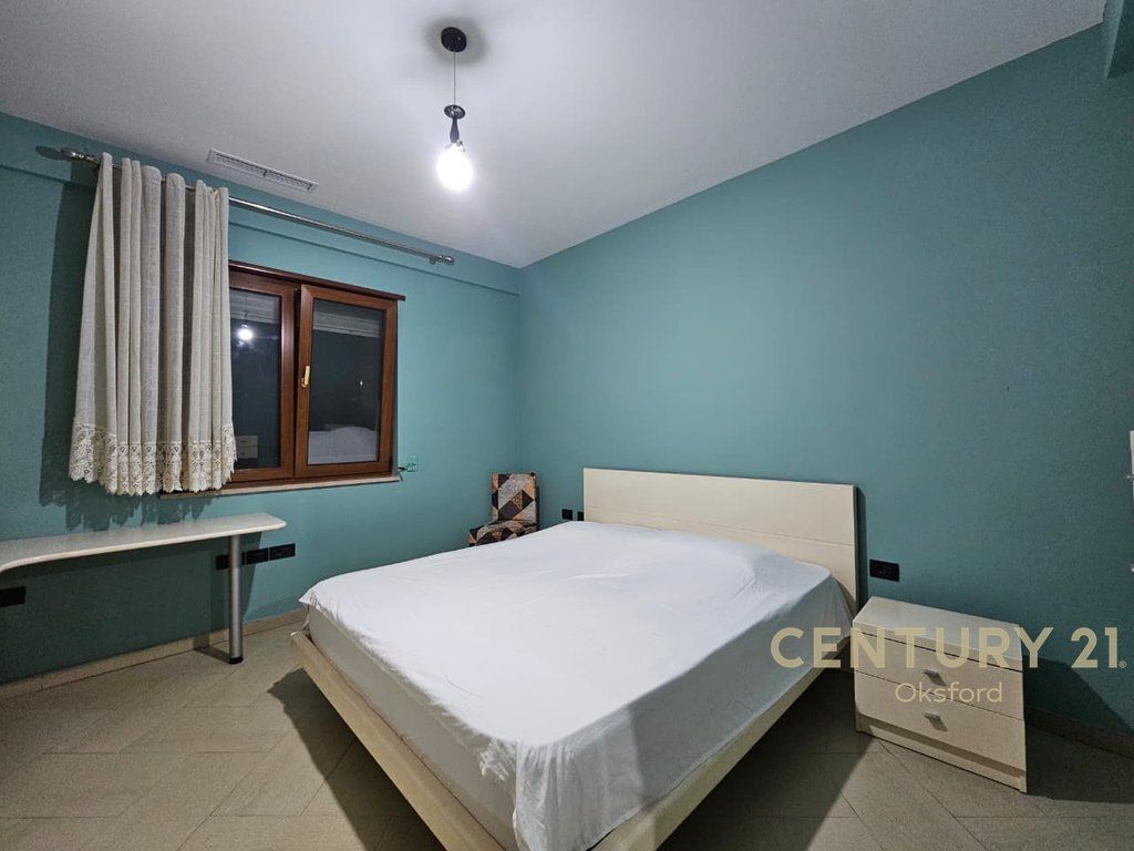 Appartamento 2+1+Posto Auto in Affitto in Bulevardi i Ri, Tirana 520 € /Mese