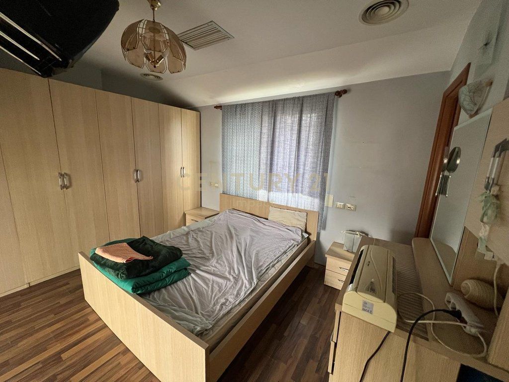 SHITET SUPER DUPLEX ME VERANDE TEK KODRA E DIELLIT