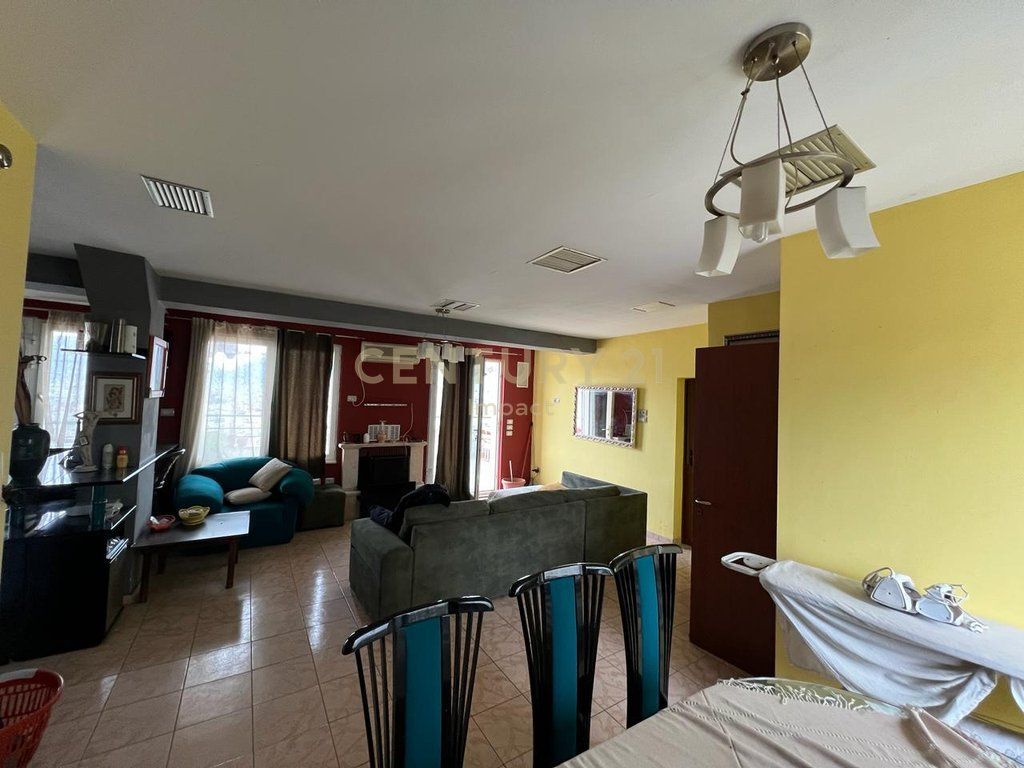 SHITET SUPER DUPLEX ME VERANDE TEK KODRA E DIELLIT