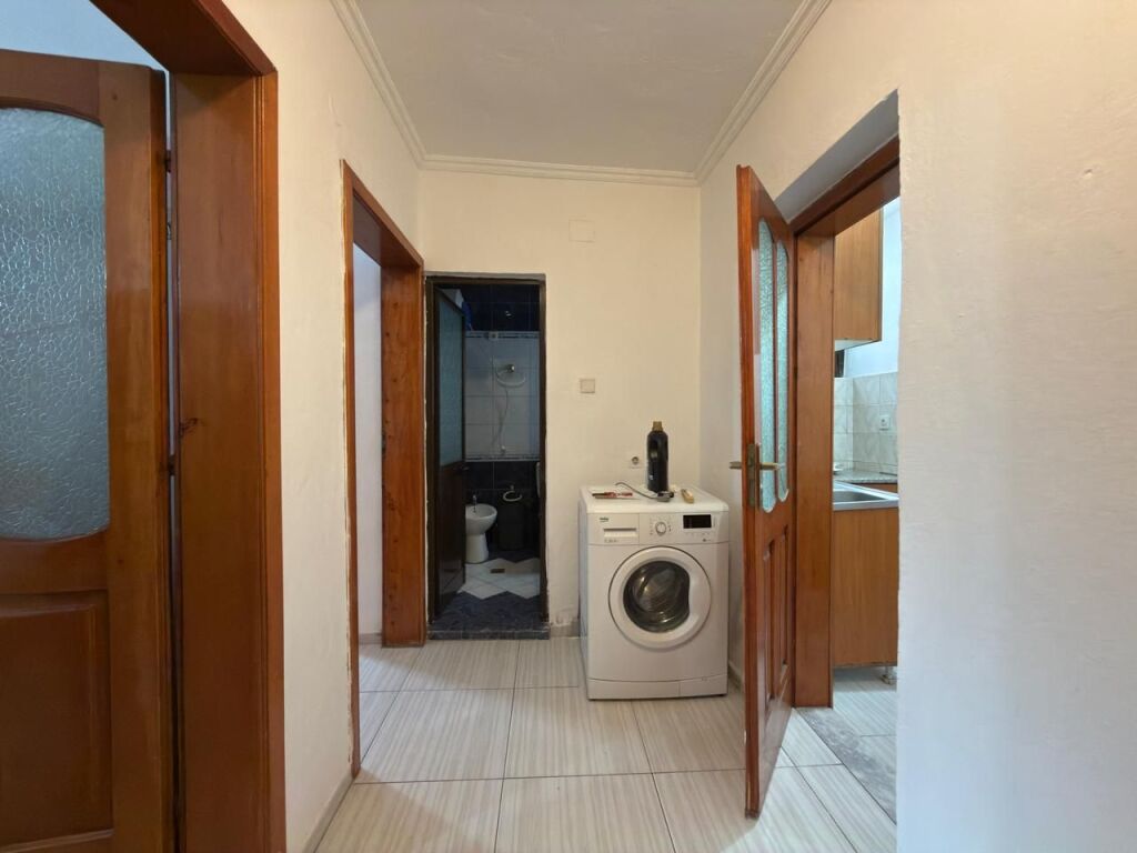 Jepet me qira apartament 1+1, “Xhamia e Tabakëve”, Tiranë