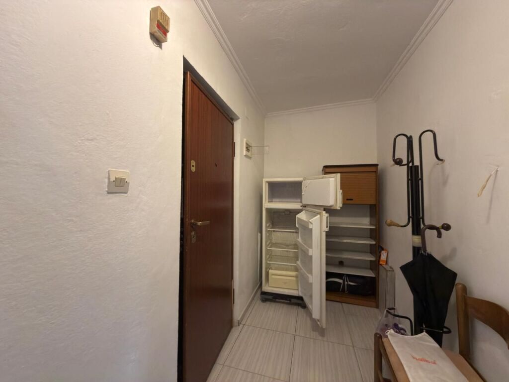 Jepet me qira apartament 1+1, “Xhamia e Tabakëve”, Tiranë