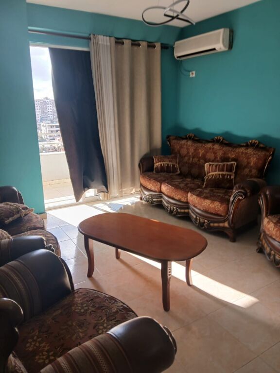 2+1,i mobiluar te welli ne astir,cmimi 500 mije leke