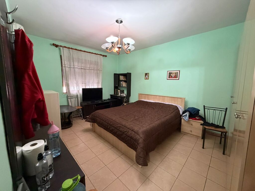 Apartament 3+1 ne shitje, Prane Hotel Mondial, 21 Dhjetori