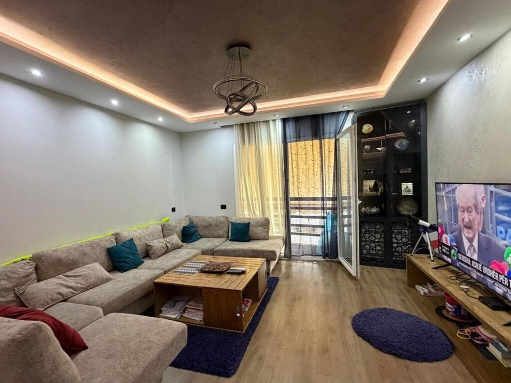Apartament 2+1 në Shitje – Komuna e Parisit