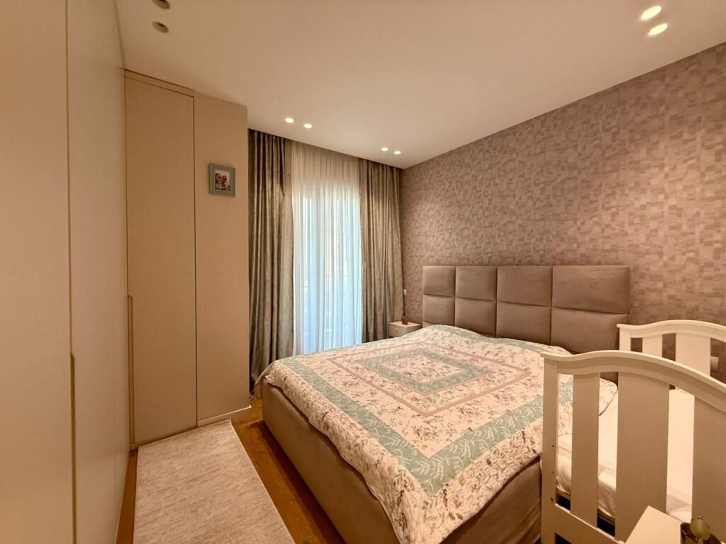 Super apartment 3+1+2 for sale, Former Aviation Field (with mortgage)