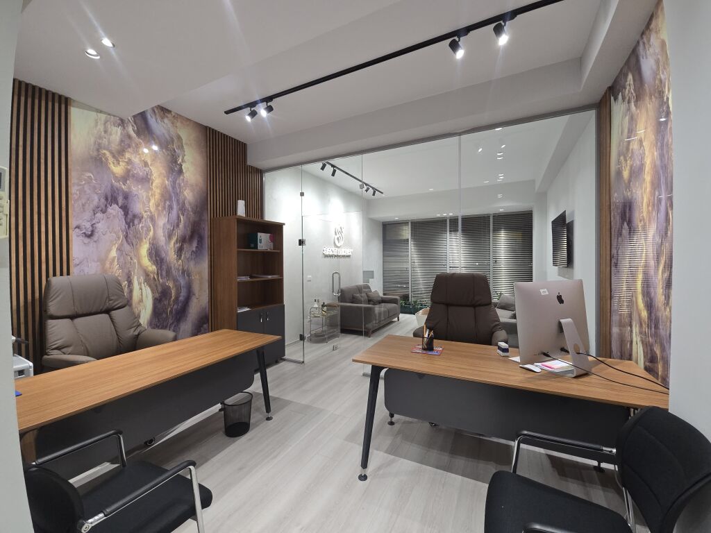 Ufficio arredato in affitto vicino allo Stadio Dinamo