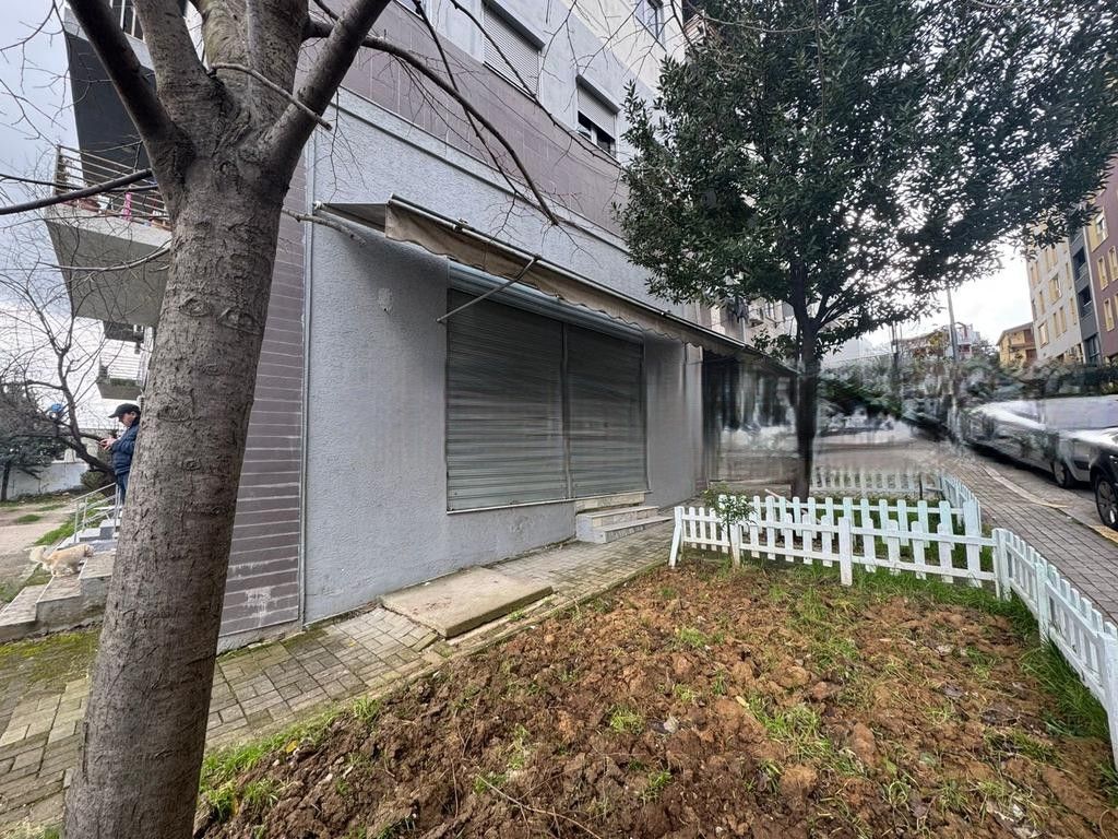 Njësi Komerciale në Shitje – Afër Kompleksit Euro 3D 118,000 €