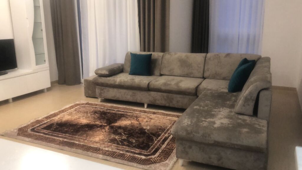 JEPET ME QERA APARTAMENT 2+1+2 TE BULEVARDI I RI.