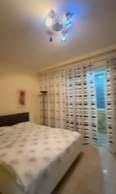 Appartamento in affitto a Bllok 1+1