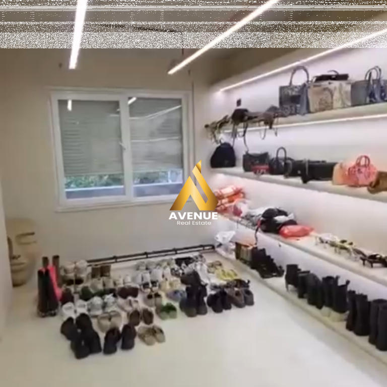 VENDESI APPARTAMENTO 1+1- COMUNE DI PARIGI