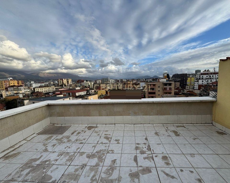 AFFITTASI APPARTAMENTO 1+1 IN VIA FERIT XHAJKO