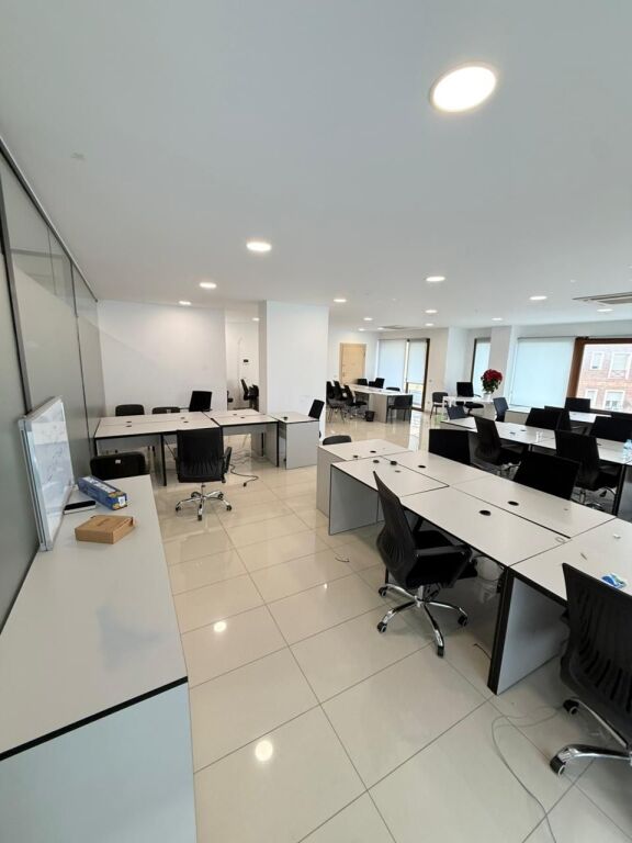 UFFICIO IN AFFITTO PRESSO IL COMPLESSO DELIJORGJI