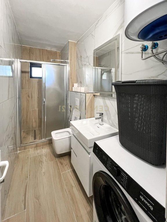 Jepet me qera 2+1 stadium dinamo