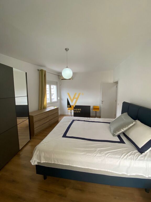SHITET APARTAMENT 2+1+2+BLK TE KOMUNA E PARISIT 260.000 EURO