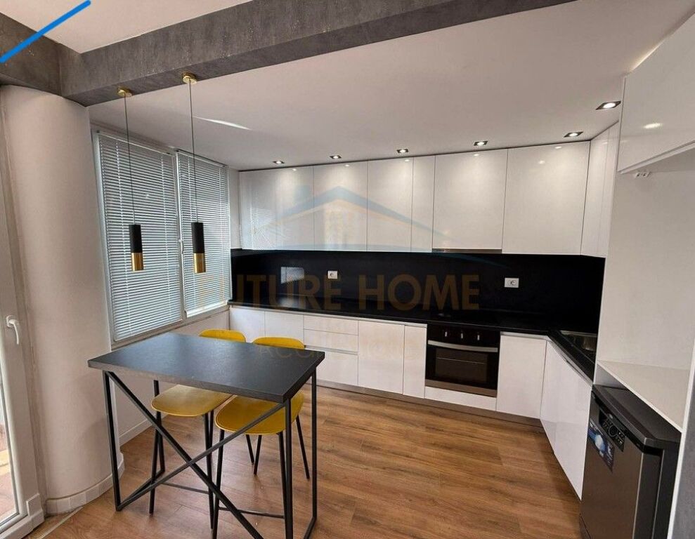 Rent, Apartment 2+1+2, 21 Dhjetori, Tirane