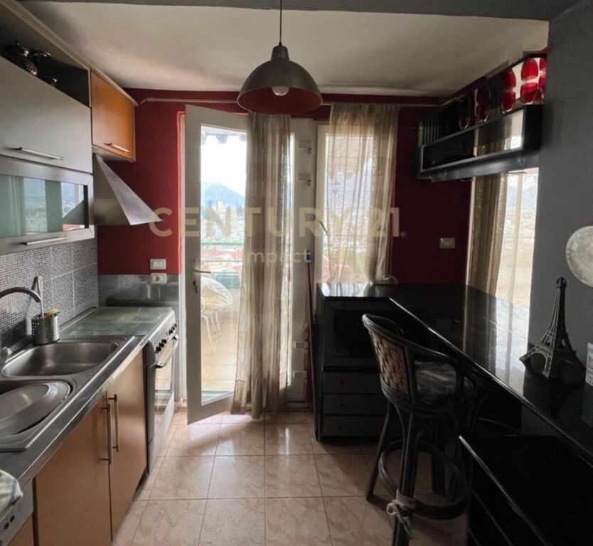 ✨ Duplex 3+1+2 con veranda in vendita