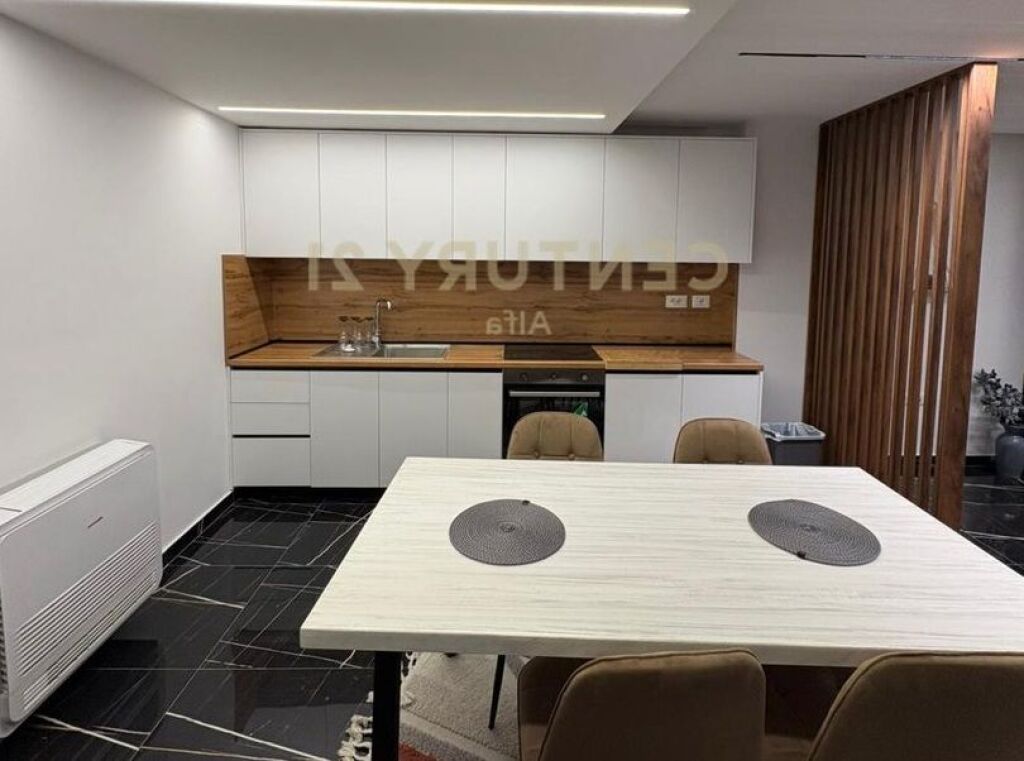 2+1 in affitto vicino al vecchio campo di aviazione