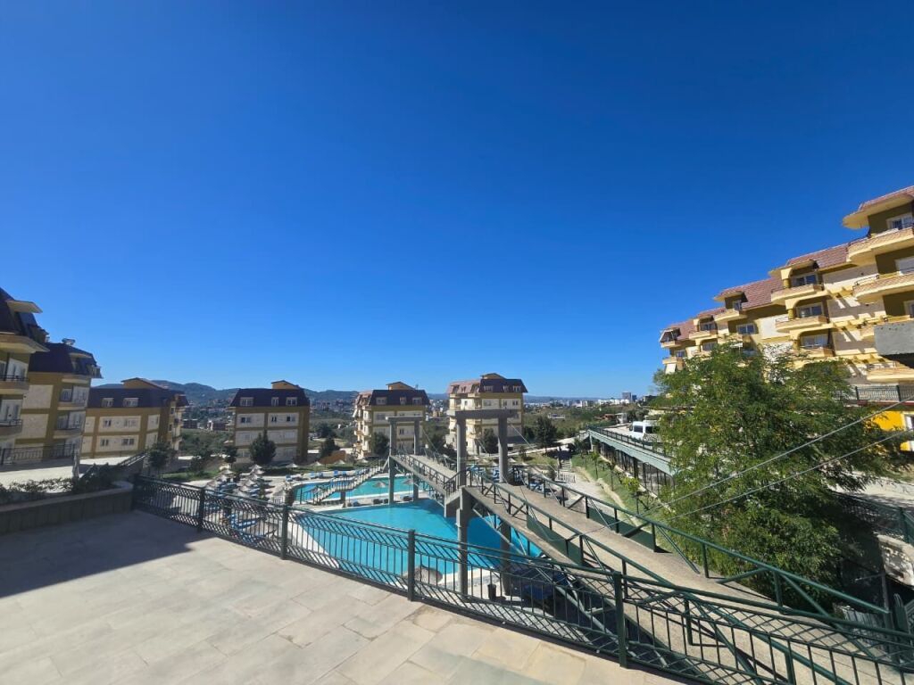 Appartamento 2+1+2+2blocchi in Vendita, Lago di Farka Tirana