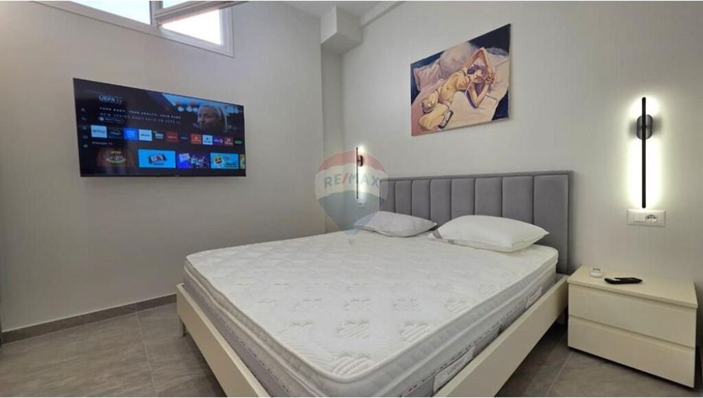 🏡✨ APARTAMENT 1+1 ME QIRA – ZONA TOPANA, VLORË