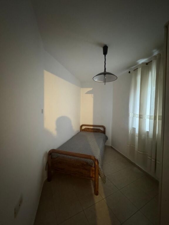 Jepet Me Qera Apartament 2+1+1 Ballkon