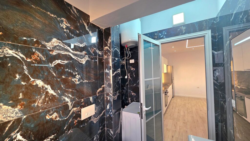 APPARTAMENTO 1+1 IN VENDITA VICINO ALLA PALESTRA DELLO SFORZO, VLORE