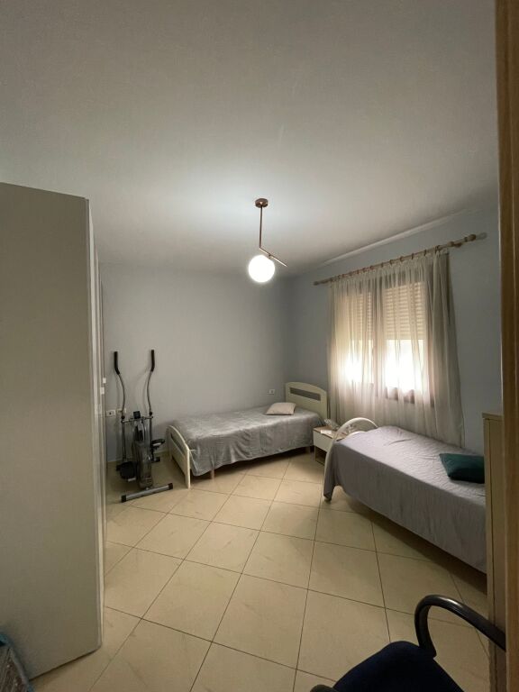 Jepet me Qera 2+1+2/ Kopshti Botanik 600€