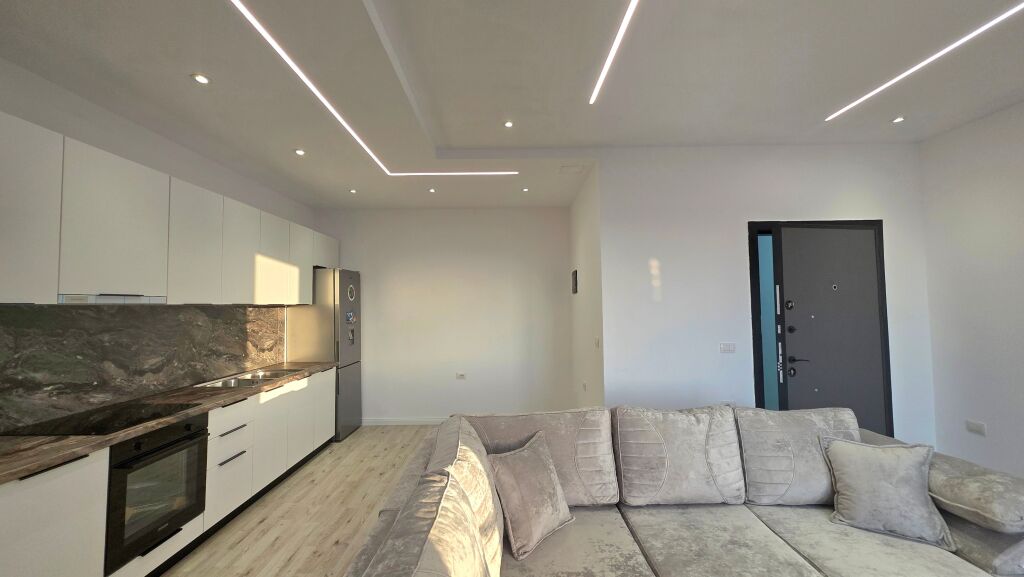 APPARTAMENTO 1+1 IN VENDITA VICINO ALLA PALESTRA DELLO SFORZO, VLORE