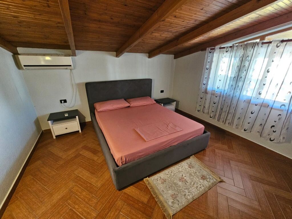 3+1, arredato, piano villa alle ville tedesche, 800 euro