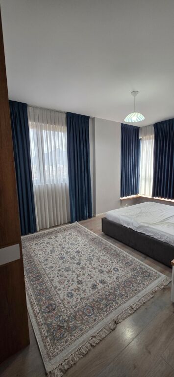 Affittasi 2+1+P presso il palazzo di Eglo