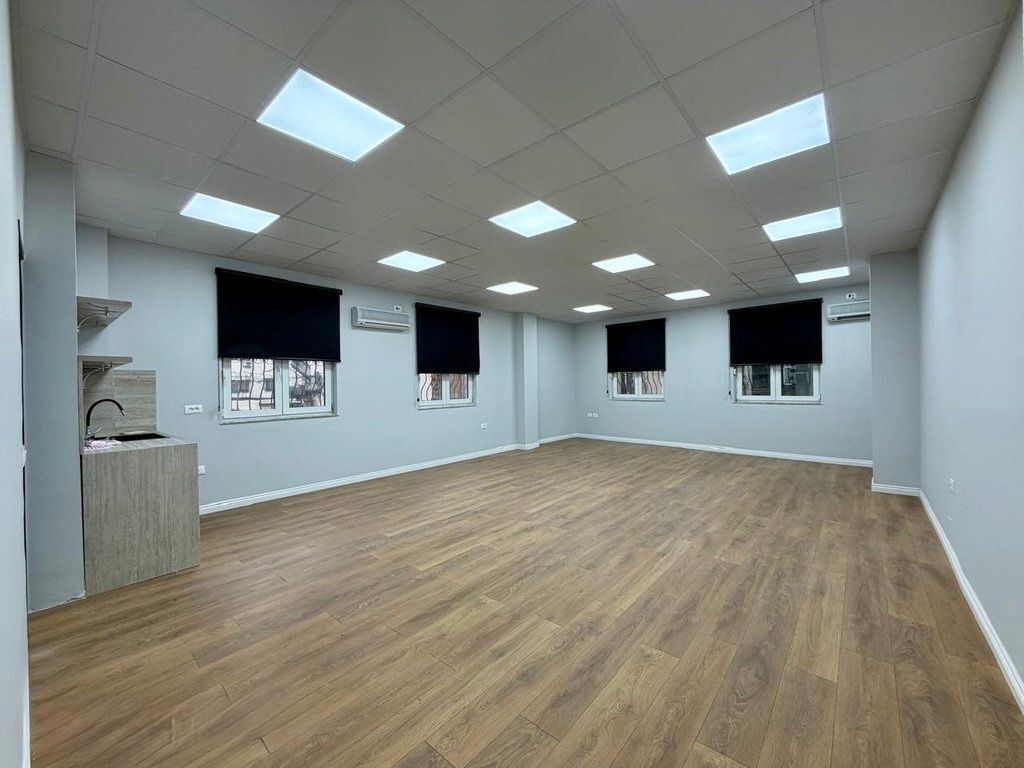 Office FOR RENT OPPOSITE TOPTANI