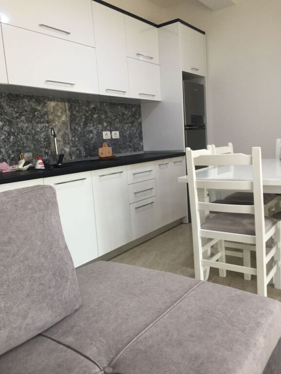 In affitto 1+1+ parcheggio SIMA COM ASTIR 500€