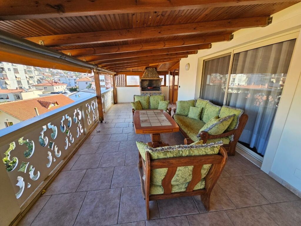 3+1, arredato, piano villa alle ville tedesche, 800 euro