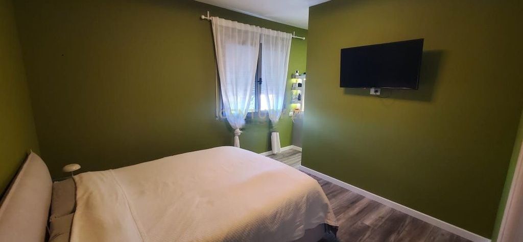 Appartamento 2+1+2+ Posto auto, Via Dibra