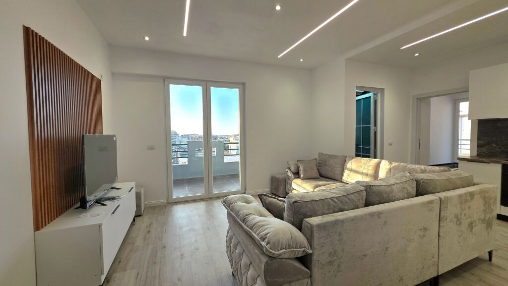 APPARTAMENTO 1+1 IN VENDITA VICINO ALLA PALESTRA DELLO SFORZO, VLORE