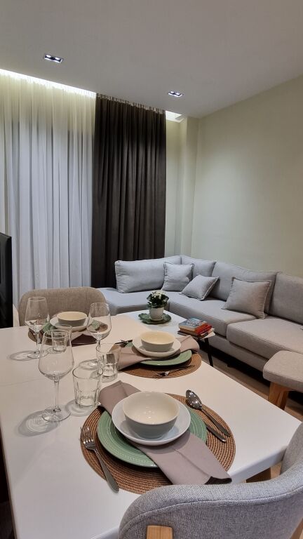 Apartment 1+1 me qera Myslym Shyr