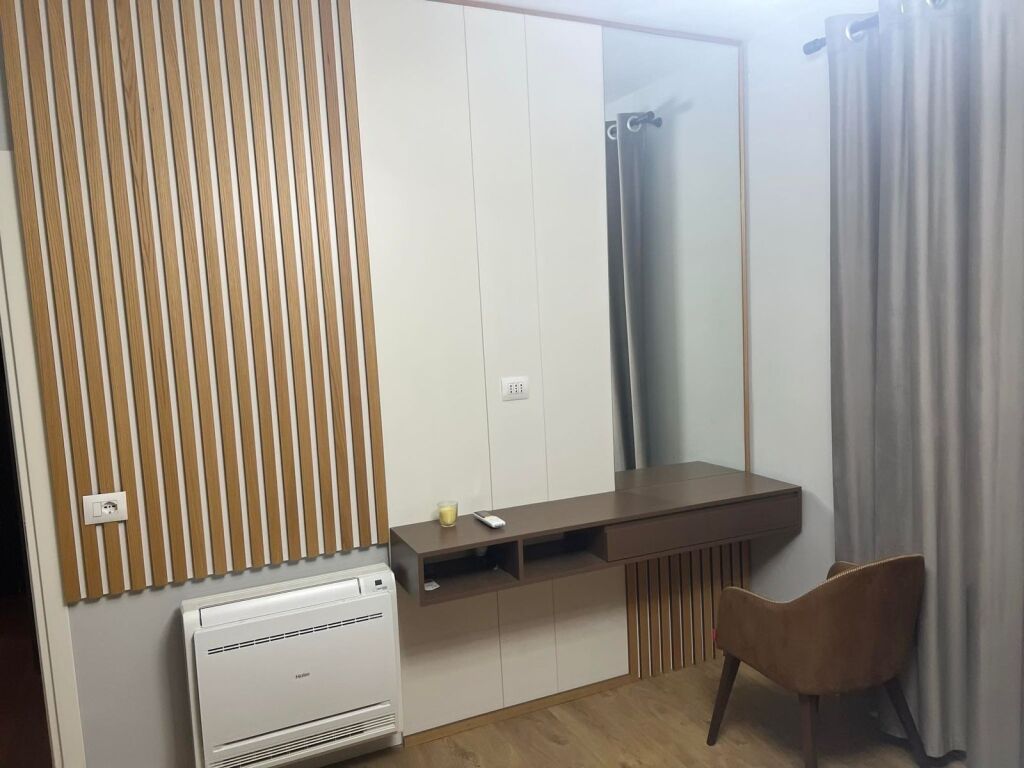 Apartament me qira –📍 2+1 | Afër Kishës Ortodokse, Vlorë